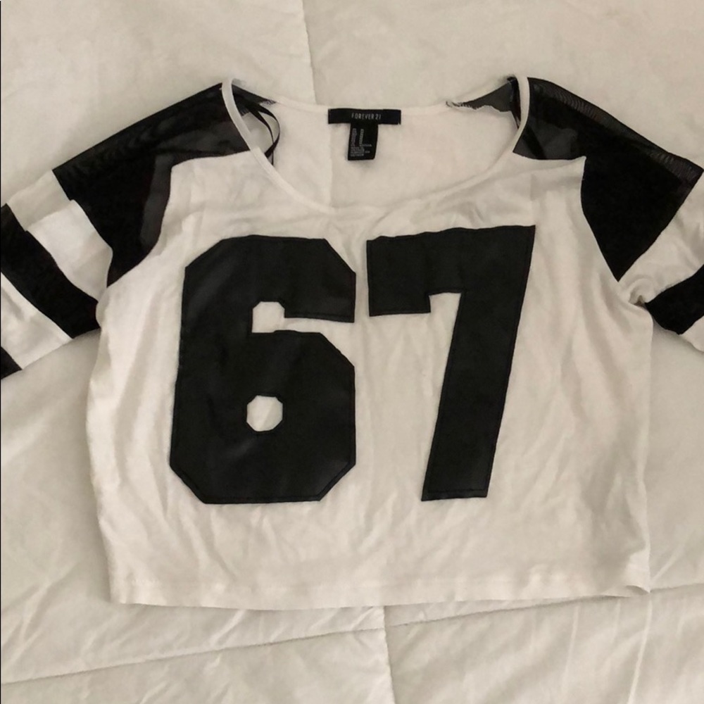 Crop top